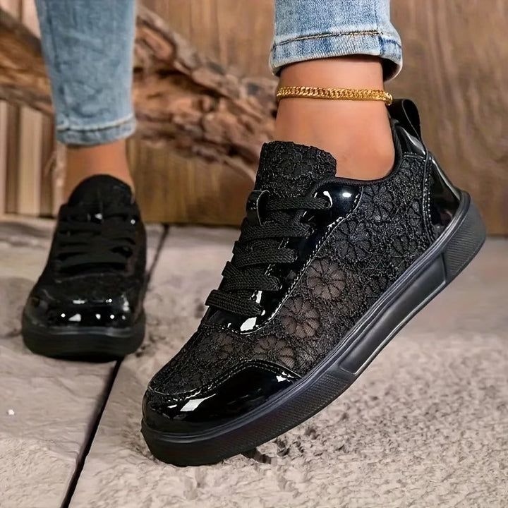 Camille | Sneakers Légères en Dentelle Fleurie